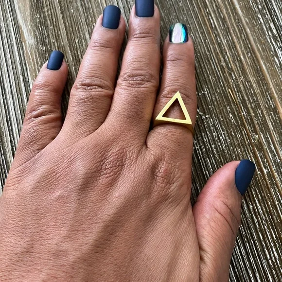 Gorgeous Brass Pyramid Ring - Picture 1 of 7